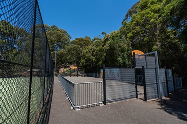 Allan Small Park hitting wall / basketball hoop