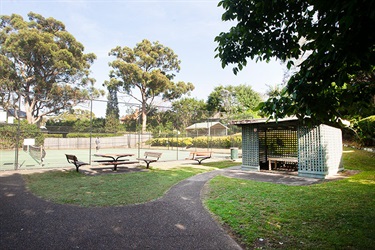 Loyal Henry Park tennis courts seating