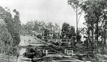 Locksley Street, Killara ca.1910
