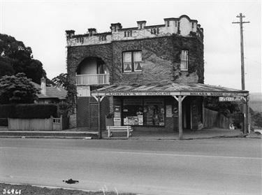 Store on the Pacific Hwy Killara 1927