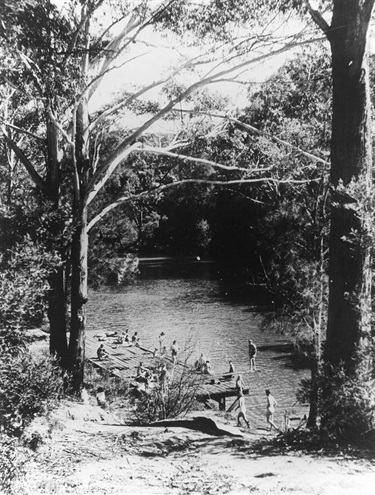 R.A.A.F. swimming platform, Lane Cove River ca.1947