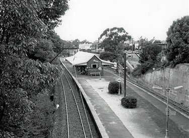 Pymble Station 1989  Photographer Kerrin Cook