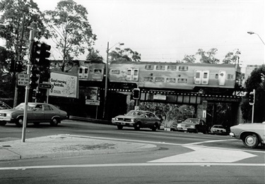 Mona Vale rd, St. Ives ca.1970  Photographer Peter Gambling