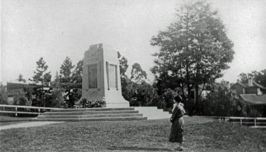 Wahroonga War Memorial 1925