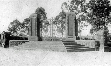 Turramurra Park memorial gates ca.1928