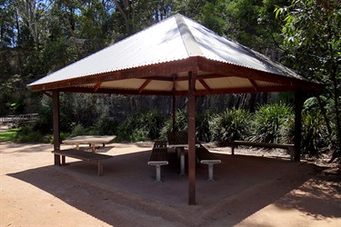 Picnic shelter