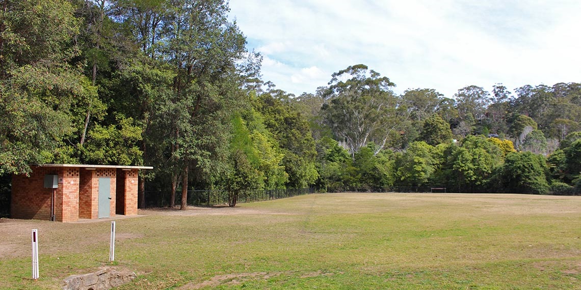 Browns Oval