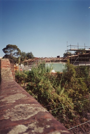 Construction-from-bridge-2-construction-of-new-Gordon-Library-and-Police-Station-in-1993.jpg