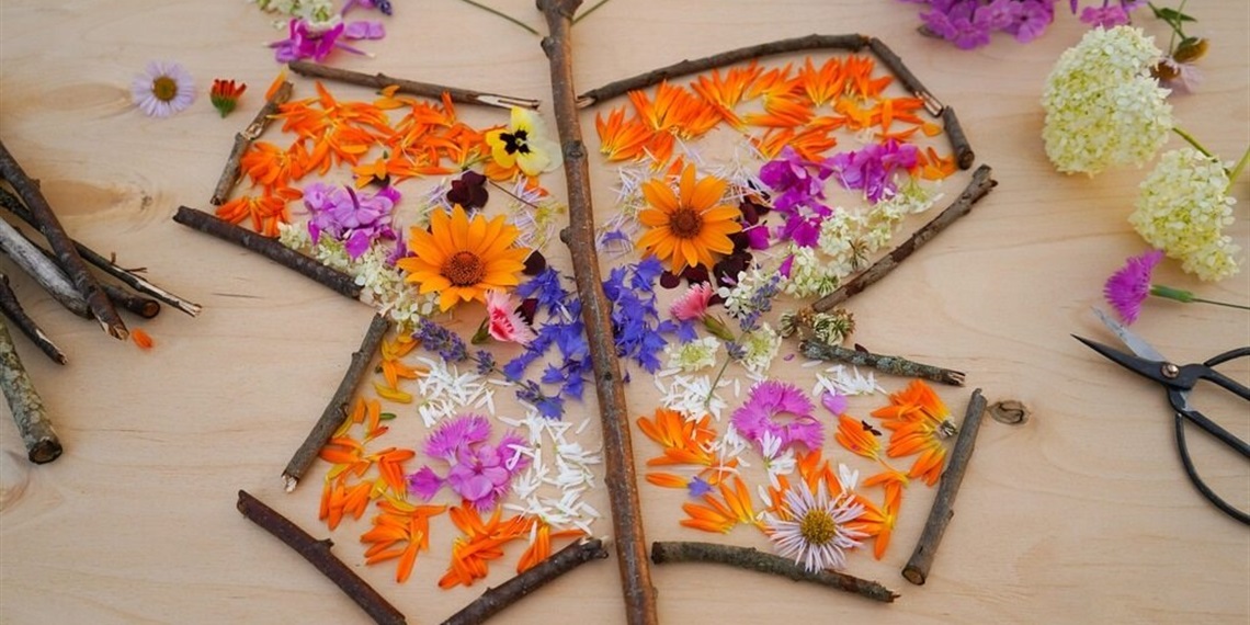 Flower and Nature Arranging